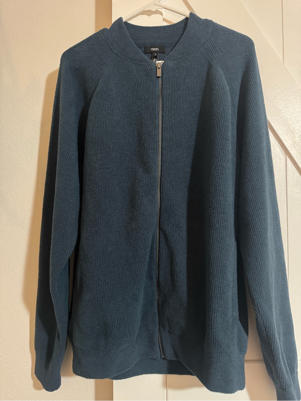 Vuori sample jacket - not sold in stores